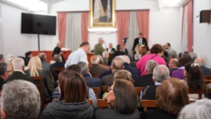 Ένα μεγάλο ευχαριστώ στις φίλες και τους φίλους της Αργολίδας που τίμησαν την παρουσίαση του βιβλίου μου «Επειδή δεν υπάρχει Planet B» από τον φίλο και πρώην υπουργό Σταύρο Μπένο στη γεμάτη αίθουσα του Συλλόγου Αργείων «Ο ΔΑΝΑΟΣ» (Άργος, 27.03.2024)