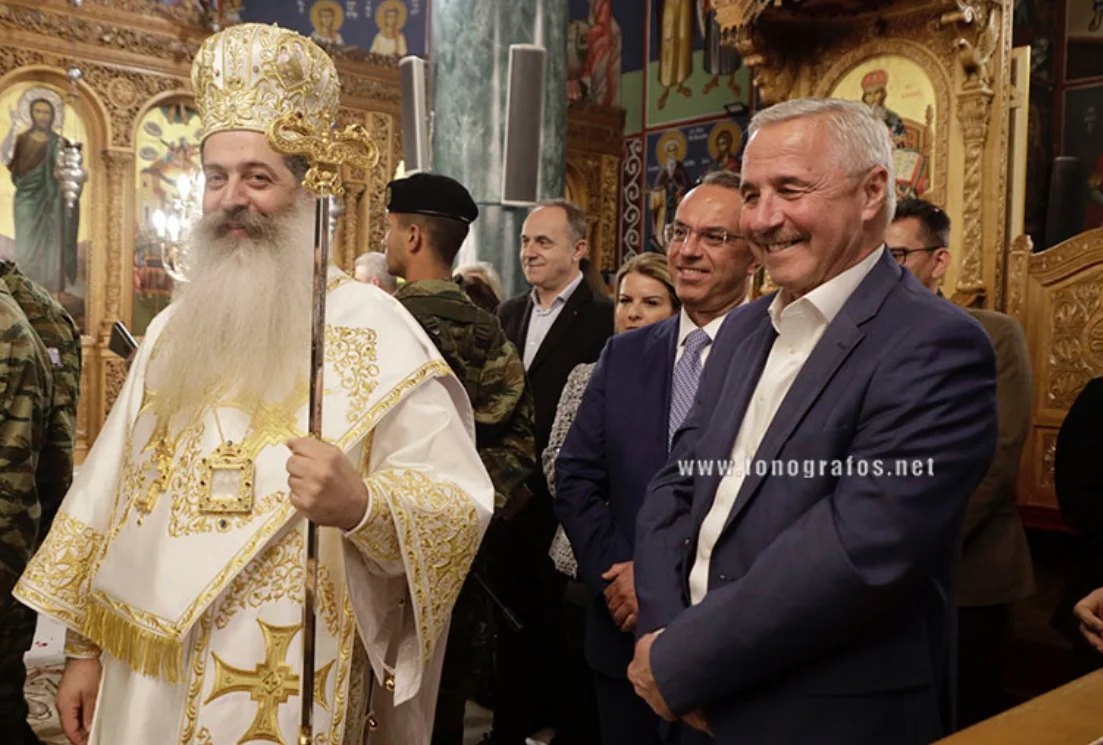 Λαμία. Στην κατανυκτική περιφορά του επιταφίου (03.05.2024)