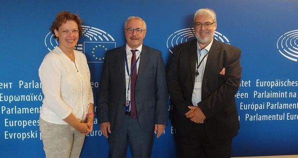 Συναντήθηκα στις Βρυξέλλες με την Solar Heat Europe - ESTIF και συμφωνήσαμε στα βήματα που θα ακολουθήσουμε από κοινού για να παρέμβουμε αποφασιστικά στην πανευρωπαϊκή εκτόξευση του κλάδου (12/9/2024)