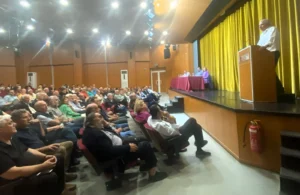 Στην αγαπημένη μου Θεσσαλονίκη, που μπορεί και αξίζει να είναι κέντρο οικονομικής ανάπτυξης, κόμβος εκπαίδευσης και καινοτομίας στην ευρύτερη περιοχή των Βαλκανίων (15.04.2024)