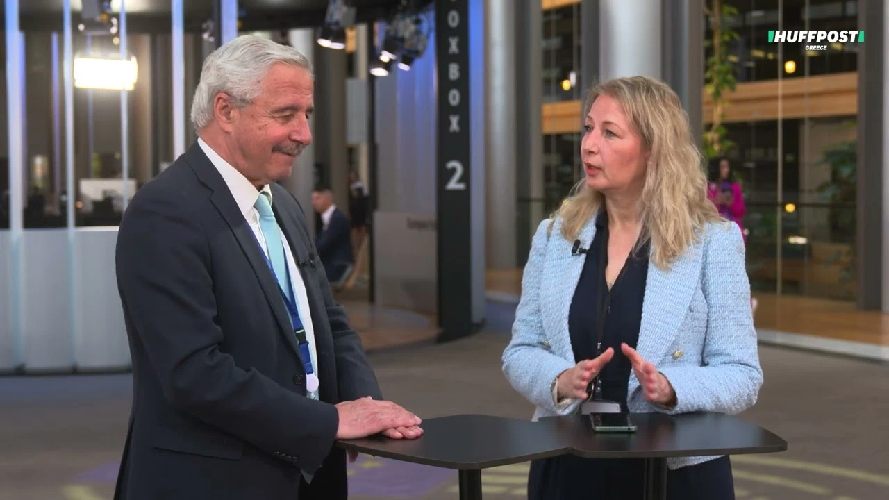 Στη Huffpost: Η επιστροφή Τραμπ «ξύπνησε» την κυβέρνηση για τους υδρογονάνθρακες (24.05.2025)